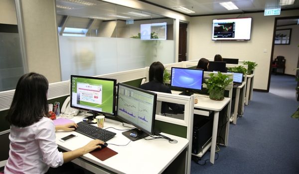 1715603150-business-man-g46676ae95_640